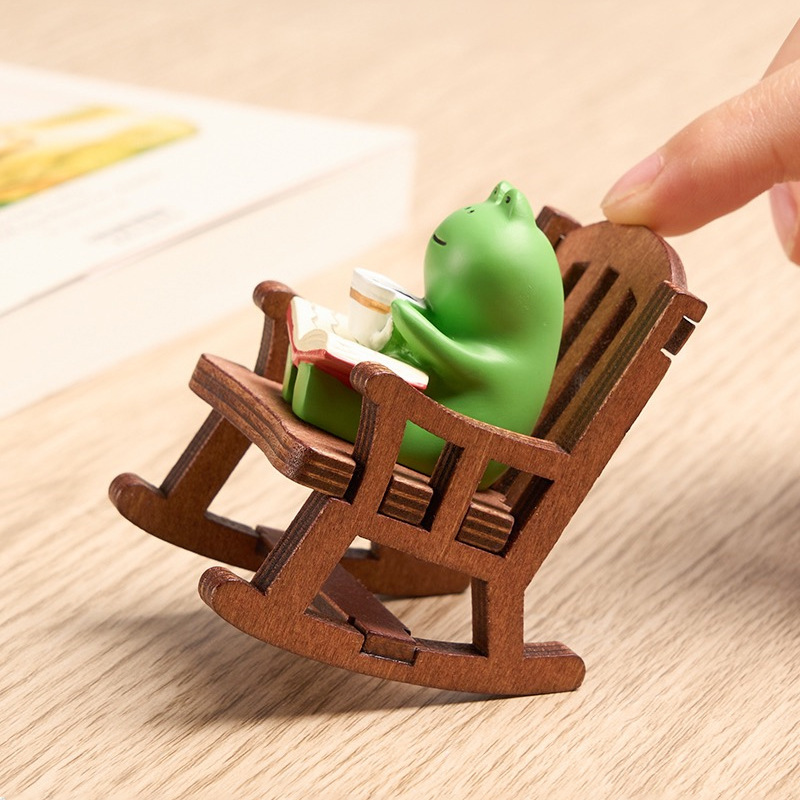 かわいい癒し系の小さな装飾品、キュートなミニカエルの樹脂製置 - Office Furniture Heaven のレビューと価格